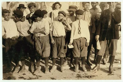 A few of the San Antonio messengers. See Hine report on messenger…, Texas, 1913