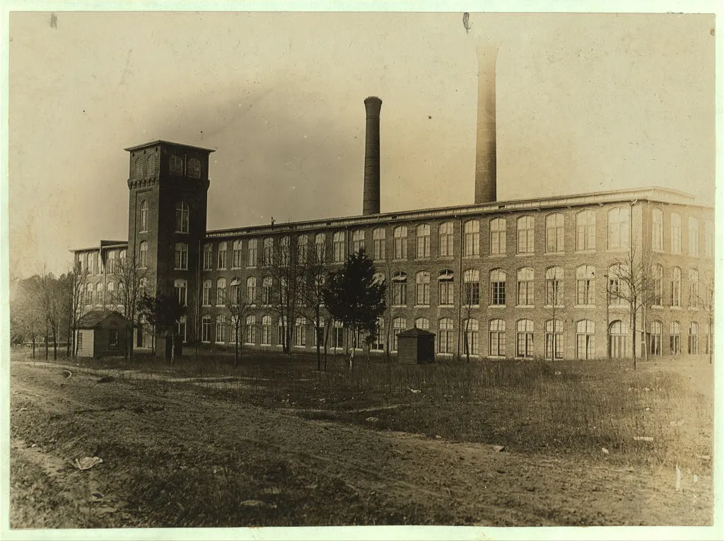 View of Clinton Mills (S.C.) Superintendent would not allow me to…, South Carolina, 1908