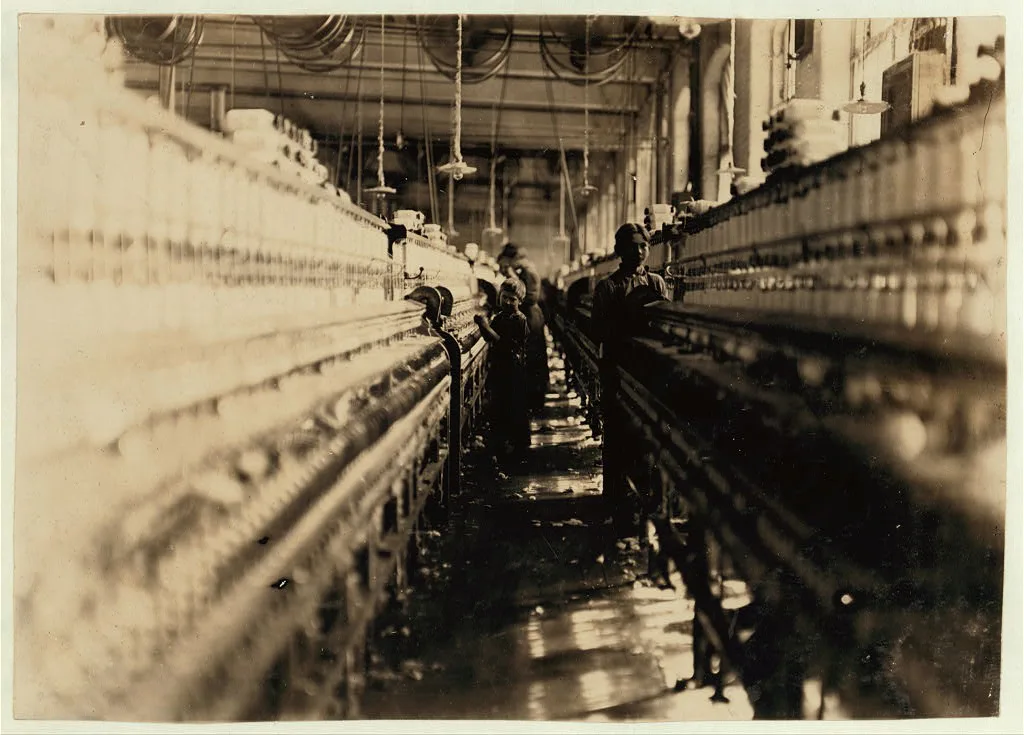 One of the smallest spinners in the Mollahan Mills. Witness, Sara R.…, South Carolina, 1908