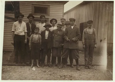 Group of workers in Avondale Mills. Smallest boy is John Tidwell,…, Alabama, 1910