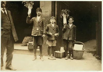 Fruit Peddlers. Boston 1915 Exhibit.  Location: Boston, Massachusetts, 1909