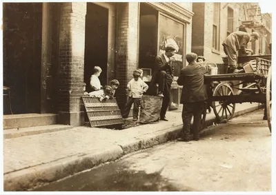 Street Kids.  Location: Boston, Massachusetts, 1909