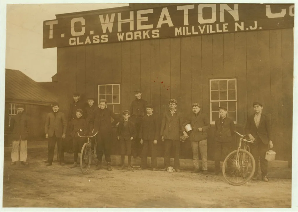 Going home from Wheaton Glass Co., Milleville [i.e., Millville], N.J.…, New Jersey, 1909