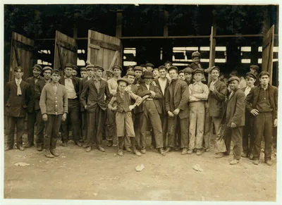 Workers in More-Jones Glass Co., Bridgeton, N.J. Small boy in middle…, New Jersey, 1909