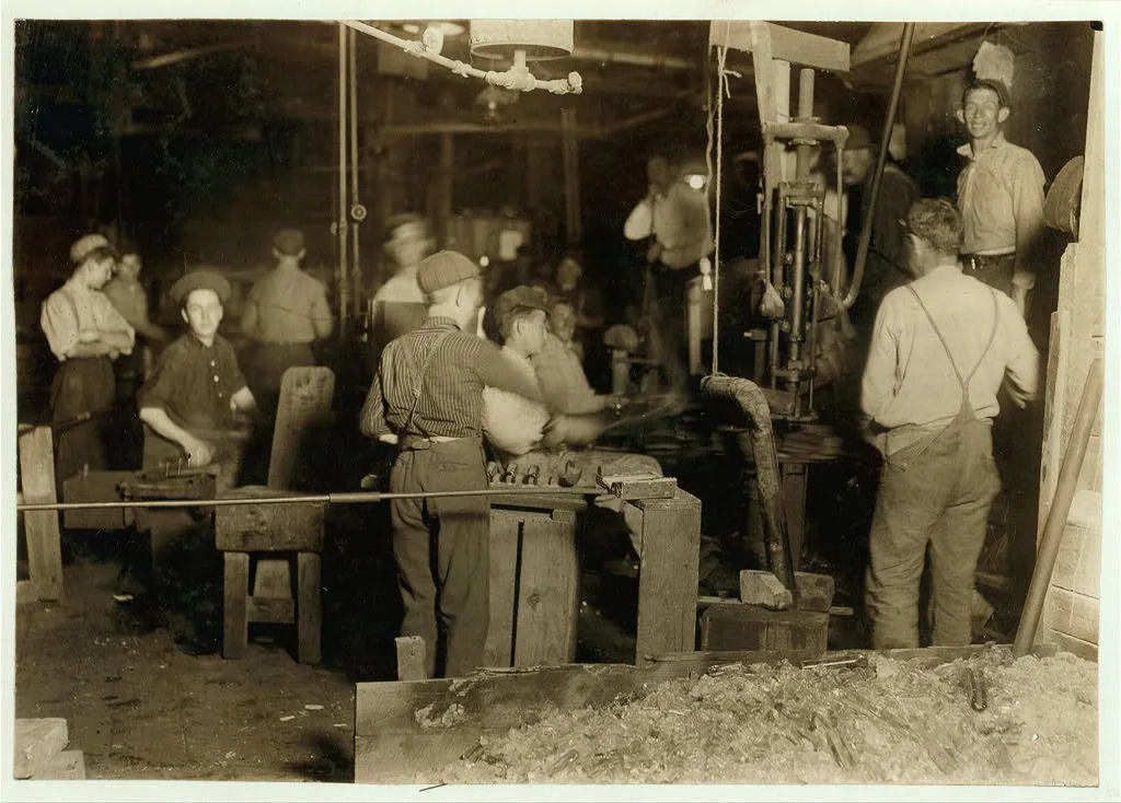 Night scene. Cumberland Glass Works, Bridgeton, N.J. Location:…, New Jersey, 1909