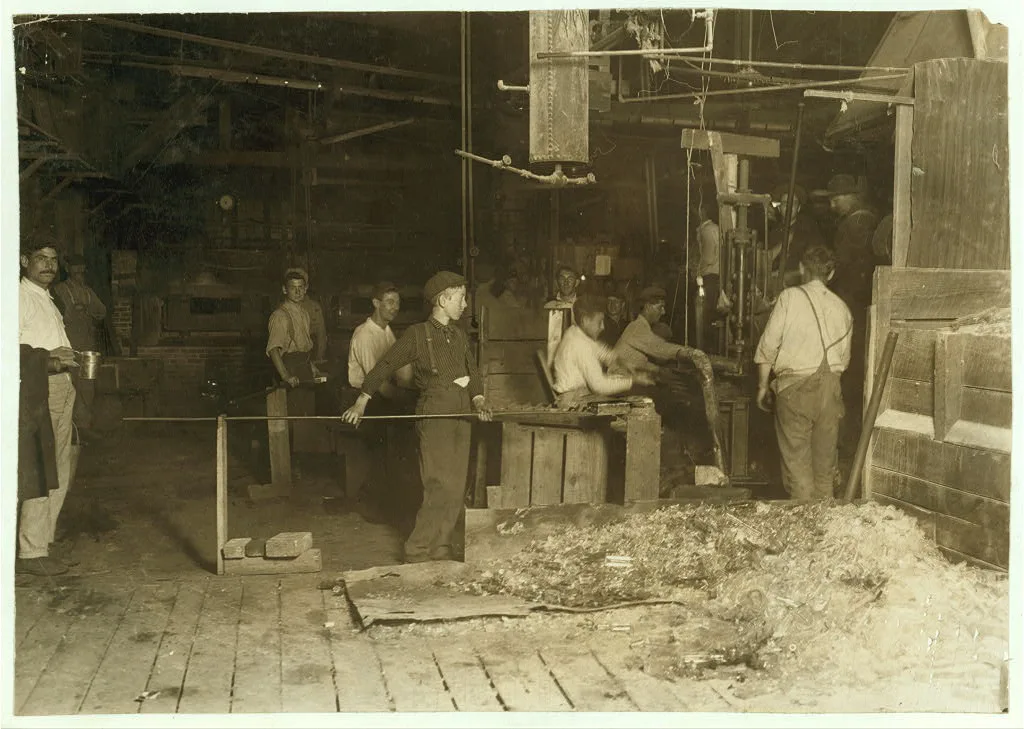 Night scene. Cumberland Glass Works, Bridgeton, N.J. Location:…, New Jersey, 1909