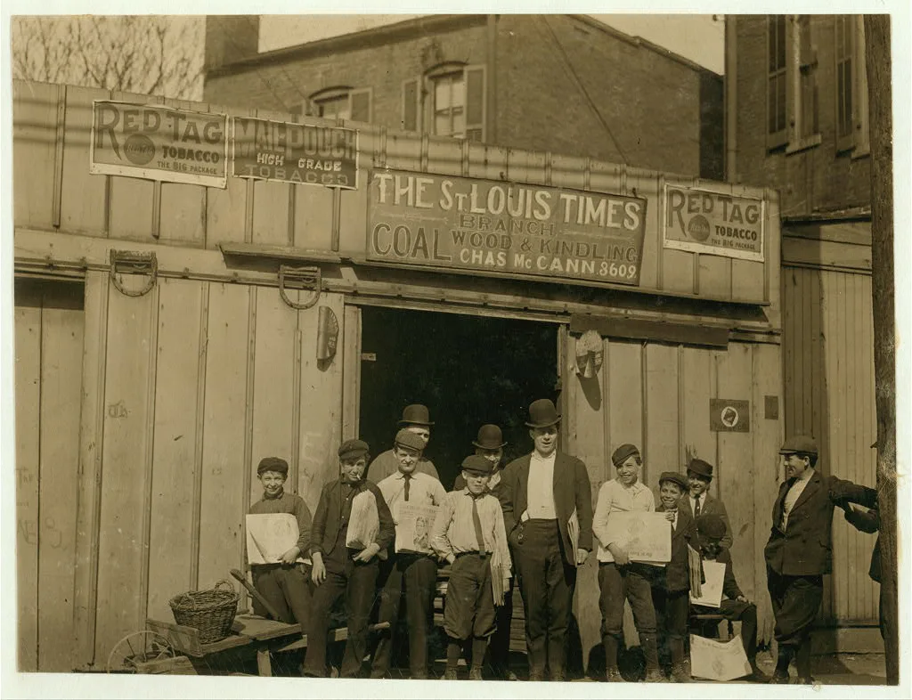 A Branch office in a coal shed. McCann's.  Location: St. Louis,…, Missouri, 1910