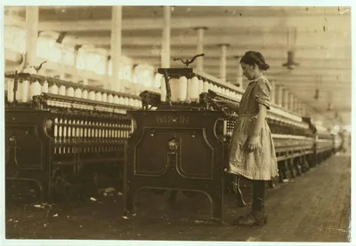 One of the youngest spinners in the Washington Cotton Mills, Fries,…, Virginia, 1911