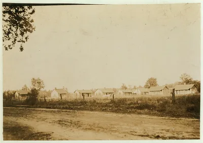 Housing conditions in mill settlement, Water Valley, Miss., not good.…, Mississippi, 1911