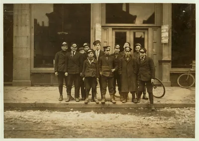 New Haven, Conn. March 8, 1909. Messenger boys. They work until 11…, Connecticut