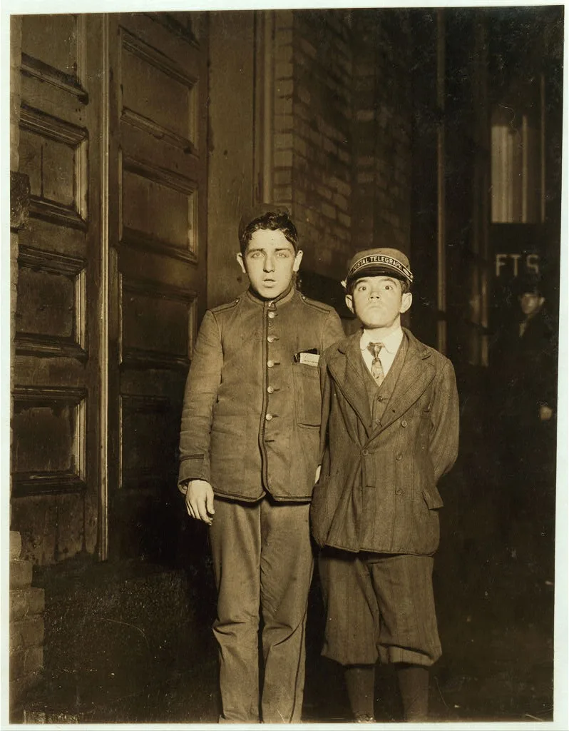 Night messengers--Samuel Weinstein, 159 Spring St., William Locke,…, Massachusetts, 1910
