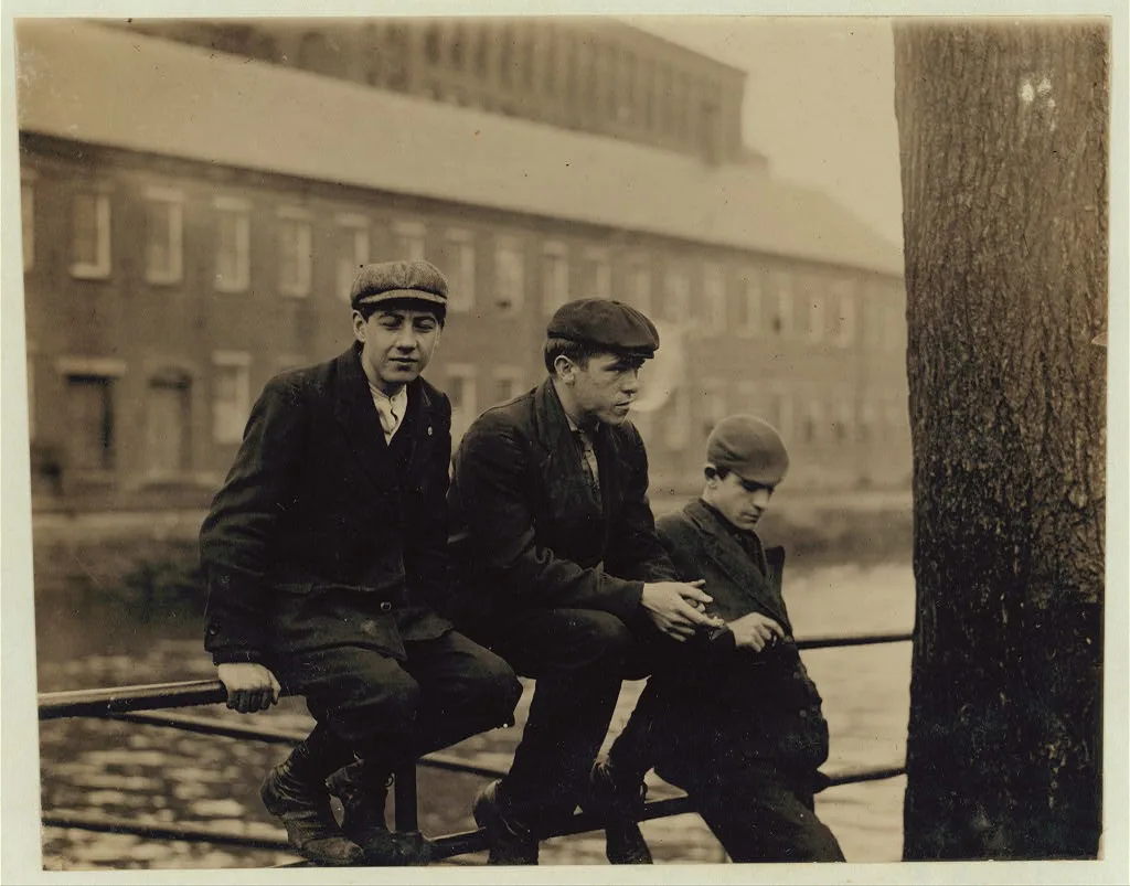 Bleach-room boys Daniel Crowley 17 years, 358 Broadway; Mike Kennedy,…, Massachusetts, 1910