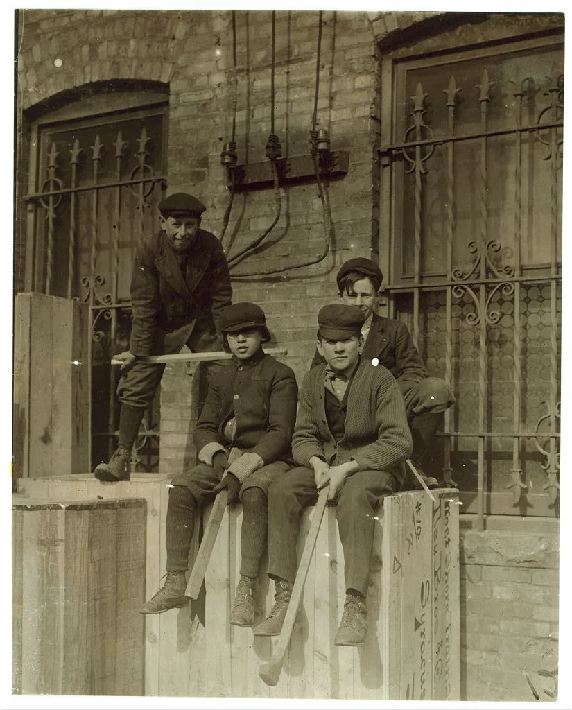 Stock boys and hustlers in yard of Dey Bros. & Co. Dept. Store. 11:30…, New York (State), 1910