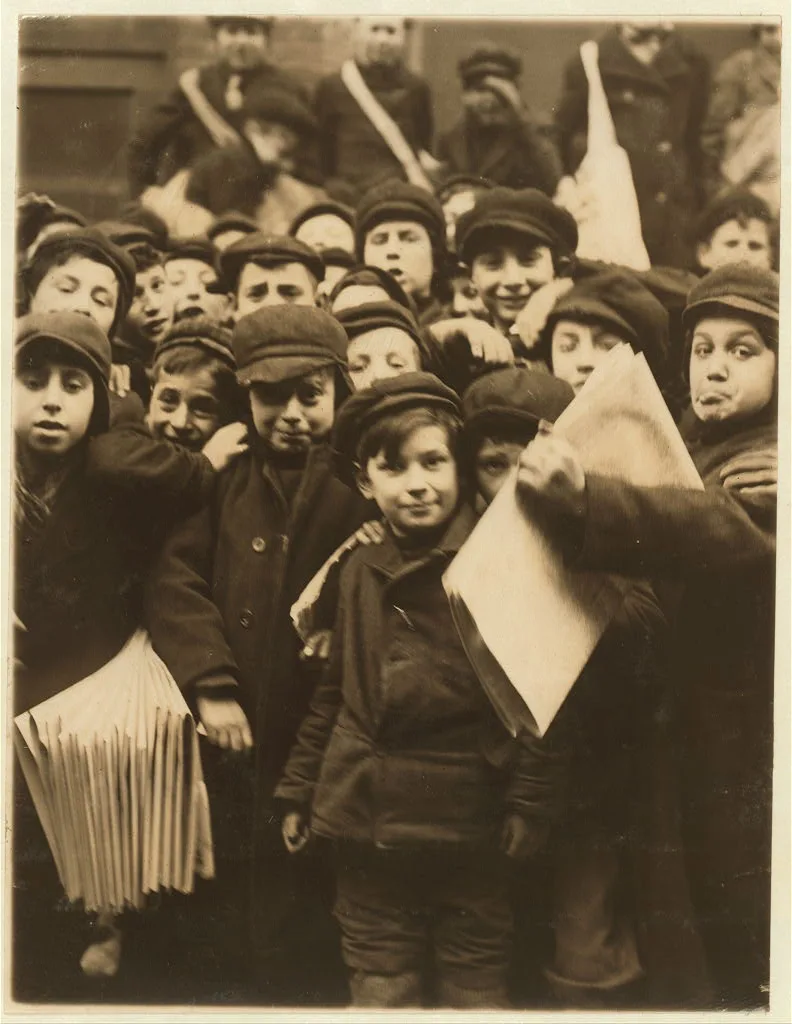 [At the paper office, Bank Alley, 4 P.M.] Location: Syracuse, New…, New York (State), 1910