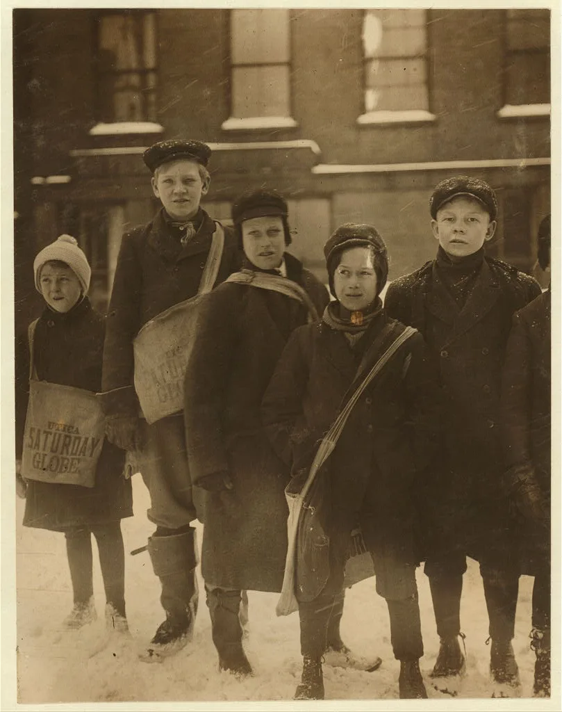 Newsboys.  Location: Utica, New York (State), 1910