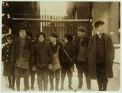 Newsboys.  Location: Utica, New York (State), 1910