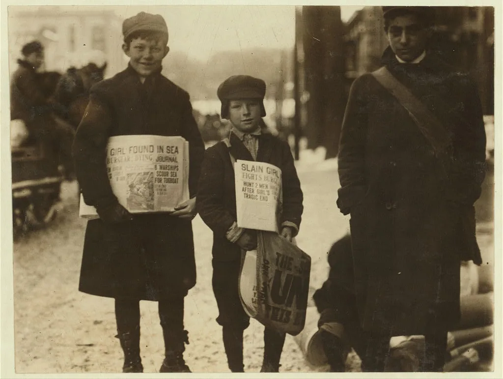 Newsboys.  Location: Schenectady, New York (State), 1910