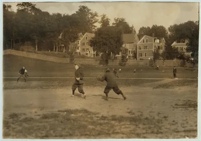 [Emerson Wight Playground - 4:40 P.M.]  Location: [Springfield,…, Massachusetts, 1916