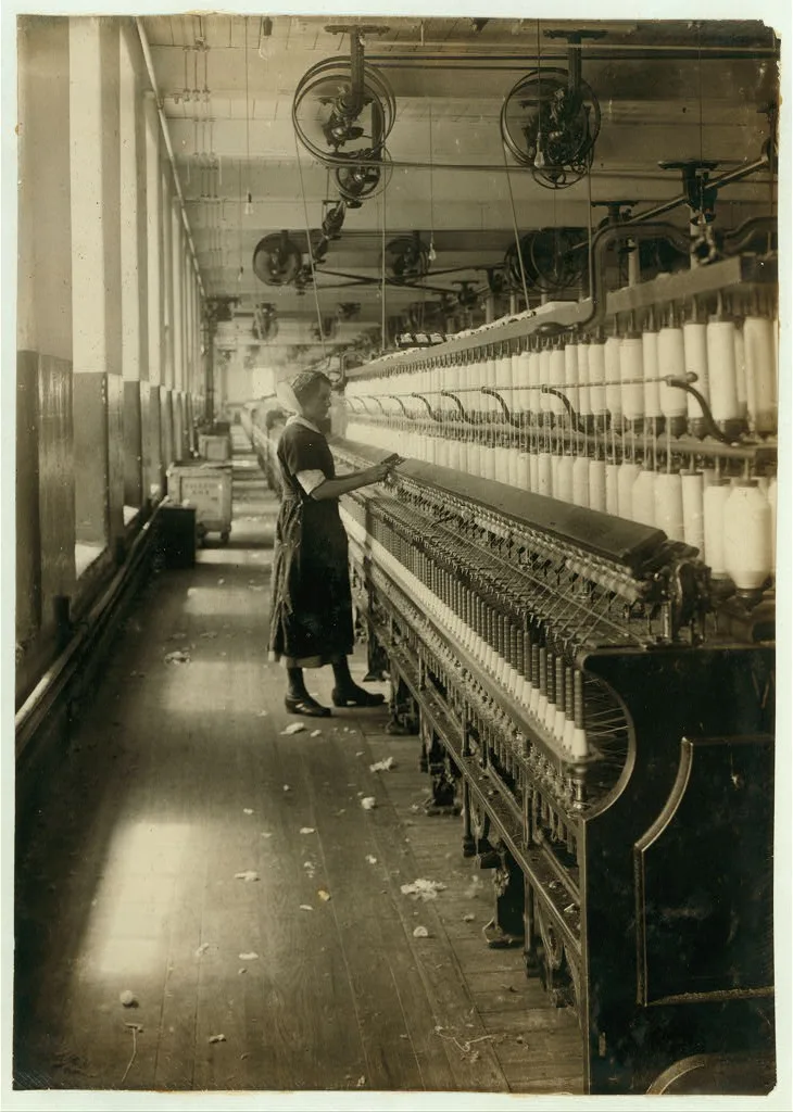 King Philip Spinning Room. Spare Hand on spinning frames Hannah…, Massachusetts, 1916