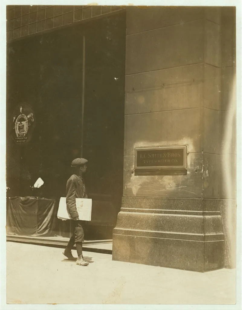A young messenger.  Location: St. Louis, Missouri, 1910