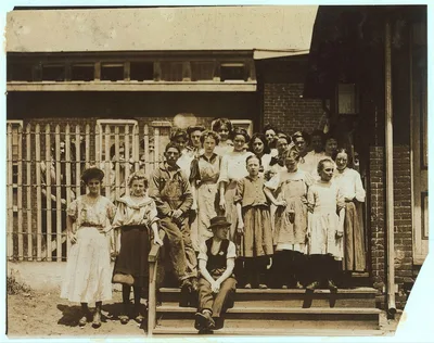 Groups of girl workers at the gate of the American Tobacco Co.,…, Delaware, 1910