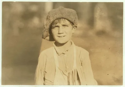 [Another young newsboy in Hartford, Conn. August 26, 1924.] …, Connecticut