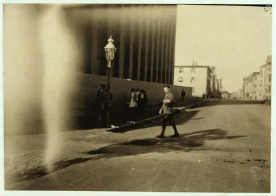 [Going into the Butler Mills at 6:50 A.M. All went into work at North…, Massachusetts, 1911