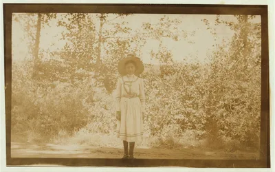 Mamie La Barge, September 30, '11. See #2364.  Location: Winchendon,…, Massachusetts, 1911