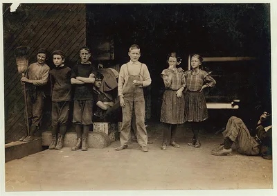 A group of young cartoners in Seacoast Canneries, #4., not the…, Maine, 1911