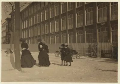 [Young workers adolescence and younger in Manomet, Nonquitt and…, Massachusetts, 1912