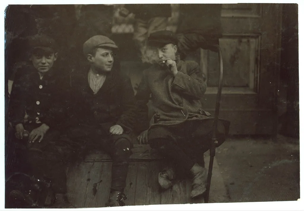(For Child Welfare Exhibit 1912-13.) Cigarettes, Spruce St., Italian…, Rhode Island