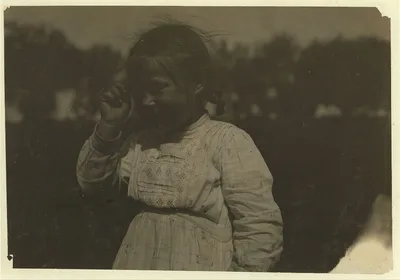 Six-year old Tildy helps a little in the beet work, on a Colorado…, 1915