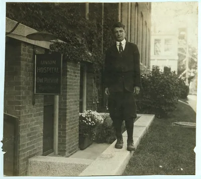 [Wilfred Levoie - 15 years - 120 Diman St. - Weaver, American Linen…, Massachusetts, 1916