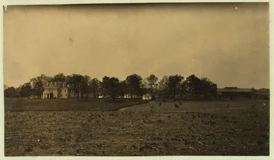 [Home and farm of E.J. Hayward. See report.  Location: [Elizabethtown…, Kentucky, 1916