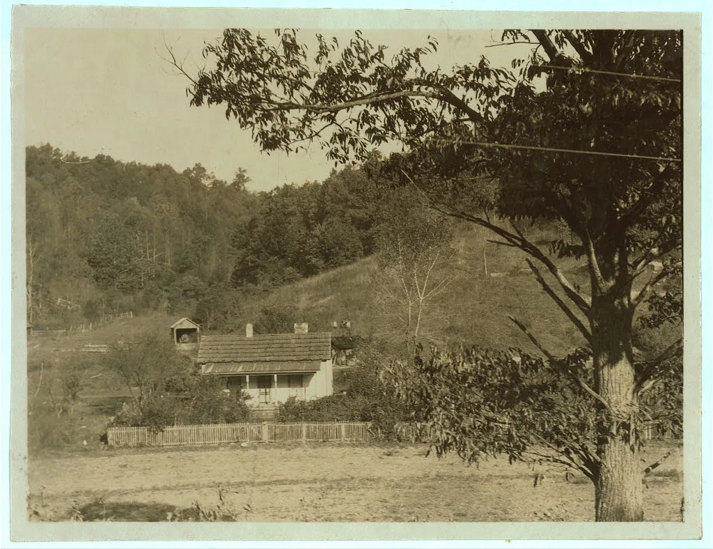 Home of Ralce Young, a prosperous farmer on Mill Creek, near…, West Virginia, 1921