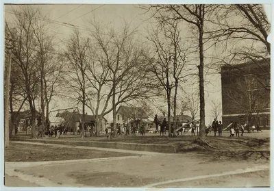 Playground - Robert E. Lee School. See Miss Folks' report.  Location:…, Oklahoma, 1917