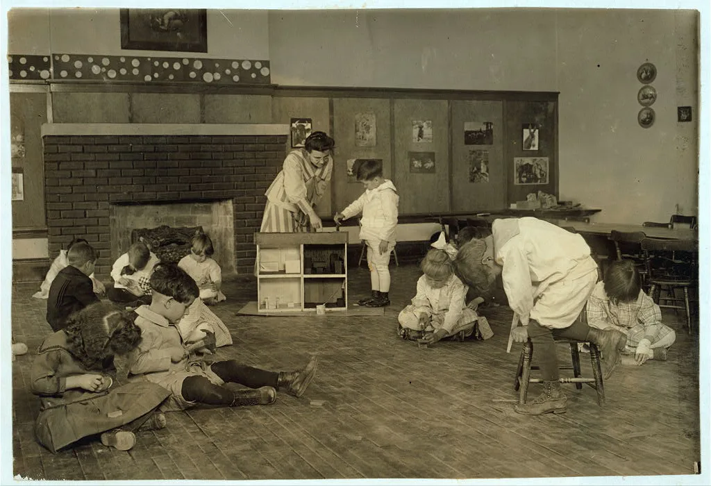Kindergarten children in Horace Mann School working on doll houses.…, Oklahoma, 1917