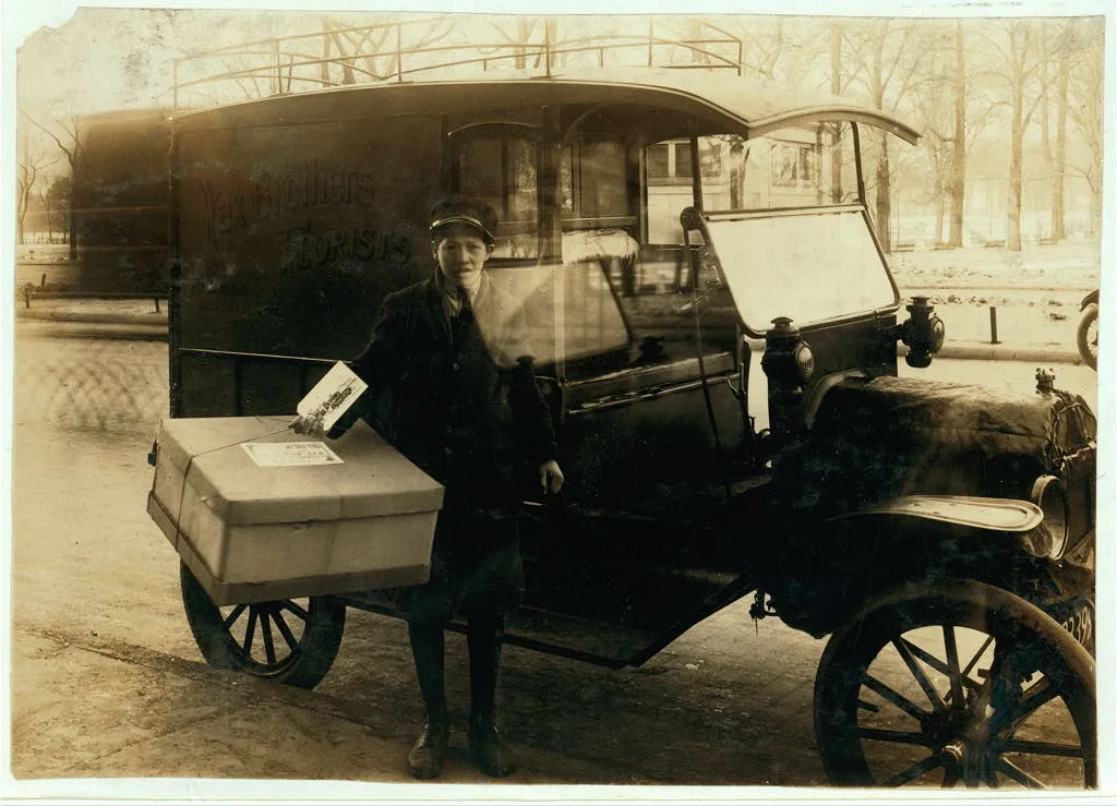 [Abe Singer, 14-year old helper at Wax Florists, 143 Tremont Street.…, Massachusetts, 1917